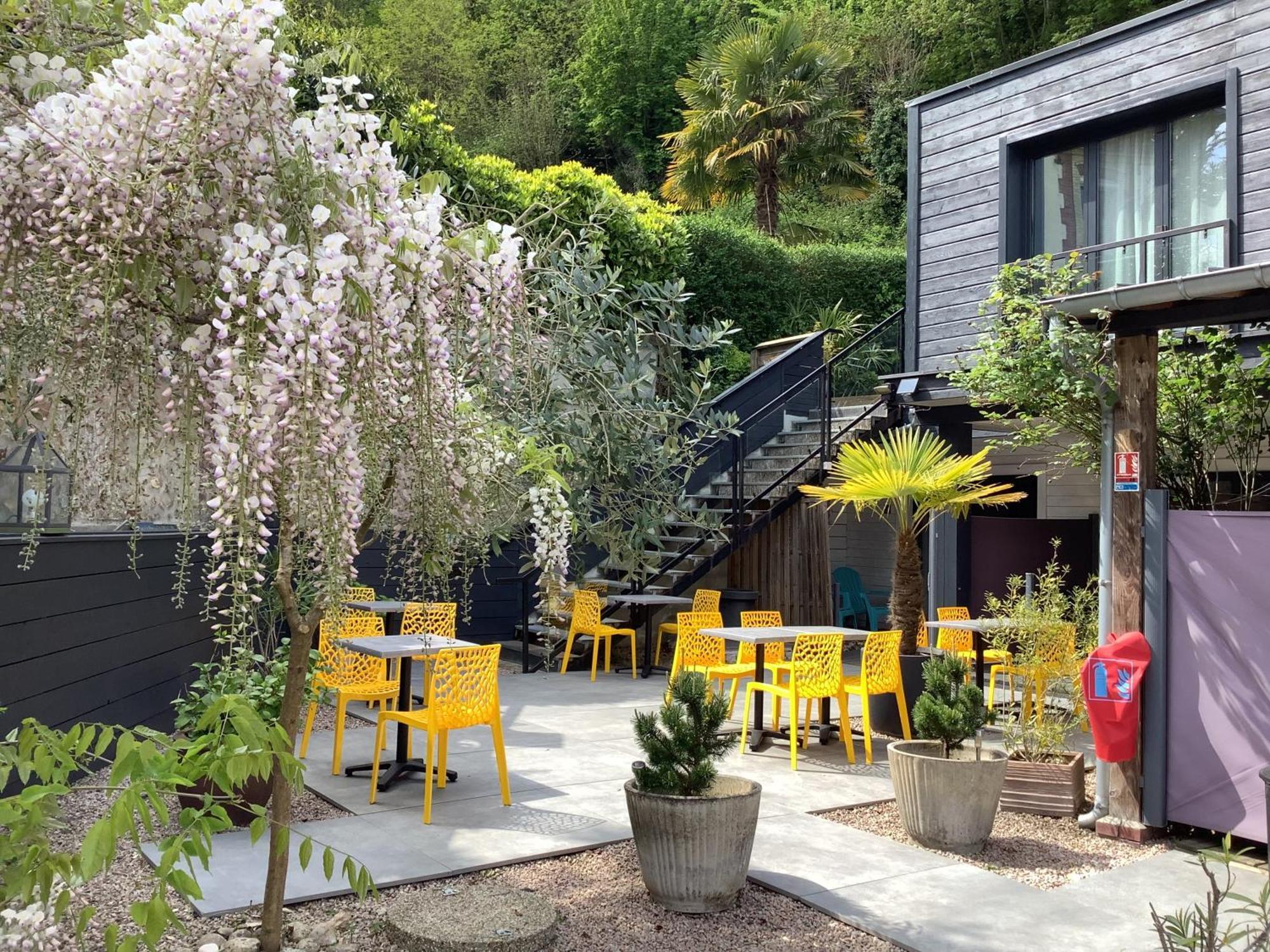 Hotel Monet La Rivière-Saint-Sauveur Exteriör bild